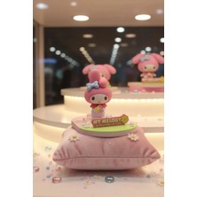 Miniso Sanrio Lisanslı Bahar Serisi Masa Üstü Telefon Tutucu (My Melody)