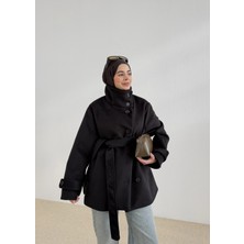 Moda Aksa Kuşaklı Dik Yaka Kaban Siyah