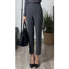 Madame Melek Zr Model Orijinal Marka Fileto Detaylı Kumaş Pantolon Dar Paça Pantolon