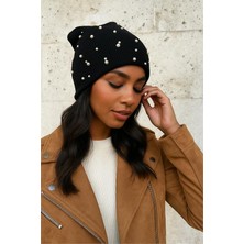 Neşeli Butik Kadın Siyah Inci ve Taş Işlemeli Triko Bere NBAKS025