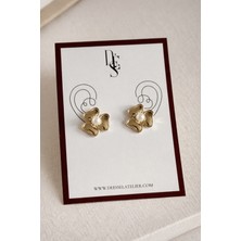 Deesse Latelier GOLD İNCİ TAŞLI YONCA KÜPE