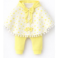 Mini Kanka Sevimli Kalp Desenli Pelerinli Kız Bebek 3’lü Takım – Özel Tasarım