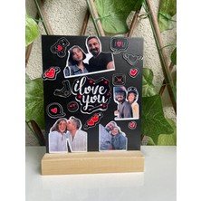 Tiny Stories TR Sevgililer Günü Özel Mıknatıslı Pano Seti-1+Tahta Stand (4 Fotoğraf,1 Love You,11 Emoji)