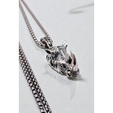 Ak Store Silver Erkek, Gergedan Başı Figürlü Gücün Sembolü K-178 Paslanmaz Kromix Çelik Gümüş Kaplama Kolye