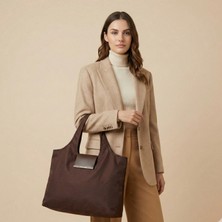 Koyu Kahverengi Katlanabilir Bez Çanta(Metal Toka) – Çantaya Takılabilir, Hafif ve Pratik Tasarım