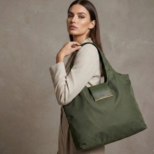 Yeşil Katlanabilir Bez Çanta(Altın Toka) – Çantaya Takılabilir, Hafif ve Pratik Tasarım