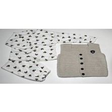 1-2 Yaş El Örgüsü Bej Renk Yelek ile Pijama Takımından Oluşan Hediye Seti