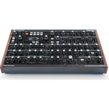 Braventa Collection Novation Peak 8 Sesli Polifonik Desktop Synthesizer: Her Ses Için 2 Lfo, 16 Yuvalı Modülasyon Matris