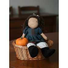 Etekli - Waldorf Dolgu Bebek By Meleko