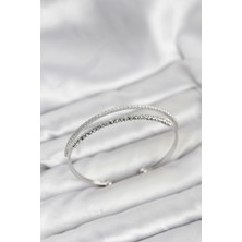 Kapsulavm Dorika Model Pirinç Gümüş Renk Kadın Bileklik