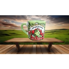 PremiumPort Sevimli Grinch Baskılı Porselen Kahve ve Çay Fincanı, Hediye Seçeneği