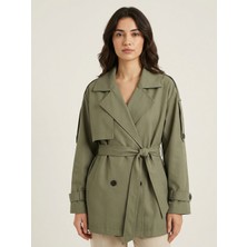 Okka Moda Kadın HAKİ Kemer Detaylı Kruvaze Yaka Kuşak Bağlamalı Astarlı Trençkot