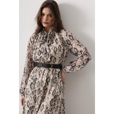 Etiler Collection Yılan Desen Uzun Yaka Detaylı Elbise - Krem-Siyah