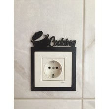 PremiumPort Şık ve Dayanıklı Mutfak Priz Çerçevesi, Pratik Kullanım Sağlar