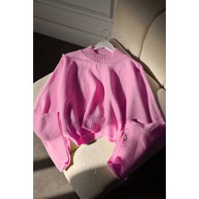 Zerogaprise Kadın Dik Yaka Yara Kol Crop Triko Kazak