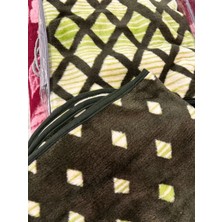 Şık Görünümlü Çift Kişilik Battaniye