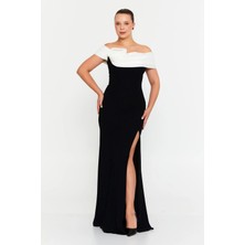 Şeref Vural Kadın Büyük Beden Madonna Yaka Derin Yırtmaçlı Balık Form Abiye Elbise 8318 Siyah-Beyaz