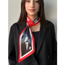 Emays Design Atatürk Portreli ve Imzalı Özel Tasarım Fular - Saten Kadın Şal