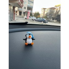 Bir Aksesuar Al Araç Içi Biblo Sevimli Mavi Bereli Pengui Şık Tasarım Tüm Araç Modellerine Uygun