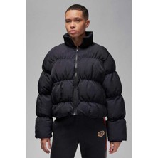 Nike Jordan Kadın Oversize Sentetik Dolgulu Puffer Ceket Siyah Günlük Kullanım için Rahat Tasarım