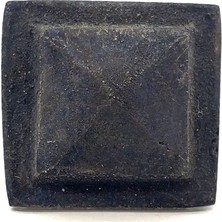 FRY Antika Tarz Dekoratif Pirinç Flanşlı Piramit Kabara - 29 Mm, Oksit