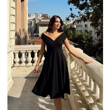 Emh Store Kadın Kısa Kollu Kruvaze Yaka Eteği Volanlı Krep Elbise