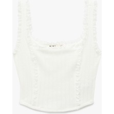 Koton Pamuklu Dantel Detaylı Kolsuz U Yaka Fırfırlı Crop Top