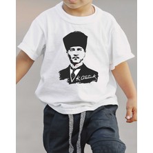 F17 Ajans Atatürk Silüet ve Imza Baskılı %100 Pamuk Sıfır Yaka Kız ve Erkek Çocuk Tişörtü