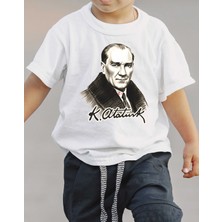 F17 Ajans Atatürk Imza ve Kara Kalem Portre Baskılı %100 Pamuk Sıfır Yaka Kız ve Erkek Çocuk Tişörtü