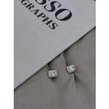 Hedef Bijuteri Gold Renk Dikdörtgen Baget Zirkon Taşlı Çivi Küpe CM167