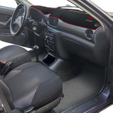 Tusba Market Hyundai Accent Yumurta Kasa Nakışlı Torpido Koruma / Kaplama Halısı / Örtüsü / Kılıfı (1996-2000)
