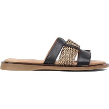 Celal Gültekin Kadın Siyah Örgü Desenli Deri Terlik