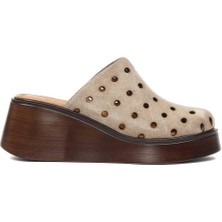 Celal Gültekin Kadın Bej Dolgu Topuklu Süet Deri Terlik