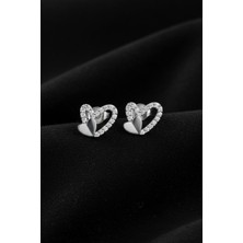 Roza Silver 925 Ayar Gümüş Rodyum Kaplama Zirkon Taşlı Minimal Asimetrik Kalp Çivili Küpe