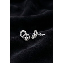 Roza Silver 925 Ayar Gümüş Rodyum Kaplama Zirkon Taşlı Minimal Tektaş Kalp Çivili Küpe