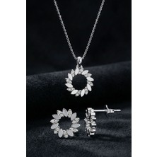 Roza Silver 925 Ayar Gümüş Rodyum Kaplama Zirkon Taşlı Defne Yaprağı Çelenk Kolye-Küpe 2'li Set