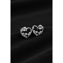 Roza Silver 925 Ayar Gümüş Rodyum Kaplama Zirkon Taşlı  Minimal Yıldız Dizilimli Kalp Çivili Küpe
