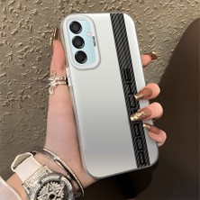 HONTINGA Samsung Galaxy M15 ile Uyumlu Kılıfı Silikon Kenar Sert Arka Basitlik Anti Düşme Araba Logosu Desen Telefon Kılıfı K1-0607