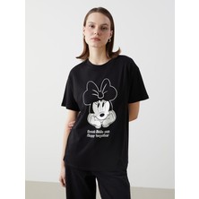 Lc Waikiki Yeni Sezon Bisiklet Yaka Minnie Mouse Baskılı Kadın Tişört