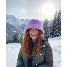 Emybox Kadın Beyaz Peluş Bucket Şapka - Yumuşak Tüylü Kışlık Balıkçı Şapkası - Sıcak Tutan Trend Aksesuar