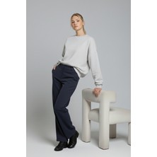 Softandbasic Kadın Geniş Kalıp Bisiklet Yaka Basic Düz Sweatshirt