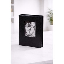 Angelphoto  15X21 Fotoğraf Albümü – Ince Kapaklı, 100 Foto Kapasiteli, Yandan Girişli (Siyah / Beyaz / Kırmızı)