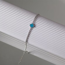 Hediye Vakti Dört Yaprak Yonca Figürlü Mavi Taşlı Çelik Bileklik - Paslanmaz Gümüş Renk Şans Bilekliği