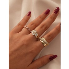 Xuping Pembe Zirkon Taşlı Özel Seri Yüzük