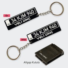 Hediyehanesi Kişiye Özel Pleksi Plakalı Anahtarlık Araba Hediyesi Araba Süsü - Çift Taraflı Baskı