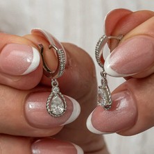 Fumeyabi Gümüş Sallantılı Damla Kadın Küpe