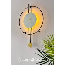 PremiumPort Modern Metal Duvar Saati, Kristal Beyaz Cam, Siyah ve Altın Detaylar