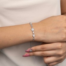 Zuum Asansörlü Zirkon Taşlı Yıldız Detay Gümüş Renk Bileklik