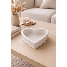 Akanart Dekoratif Kalp Formlu Kase – Minimal Tasarım (El Yapımı)
