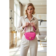 Benerly Kadın Düz Desen Metal Toka Detaylı Dokuma Görünümlü Omuz Çanta Ayarlanabilir Askılı Günlük Kullanım